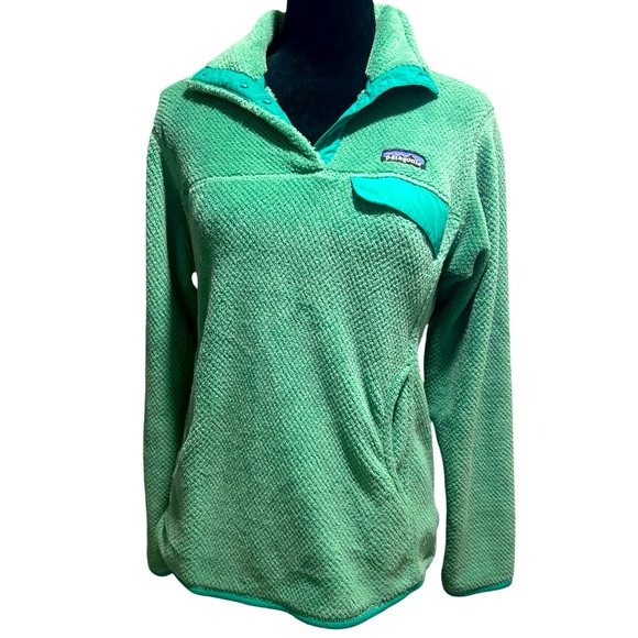 Patagonia Jackets & Blazers - Patagonia Women's green Re-Tool Snap-T® Fleece Pullover Size Medium
